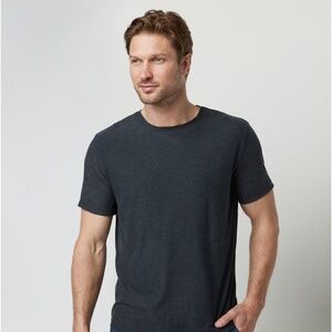 Vuori Strato Tech Tee Shirt Mens Small - Heathered Charcoal
